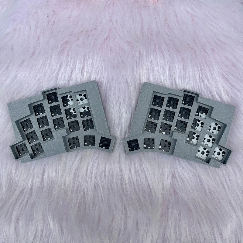 TOTEM 分割キーボード（Choc v1リニア／Bluetooth対応） すぐに使えるワイヤレスキーボール、トラックボール付き / 分割