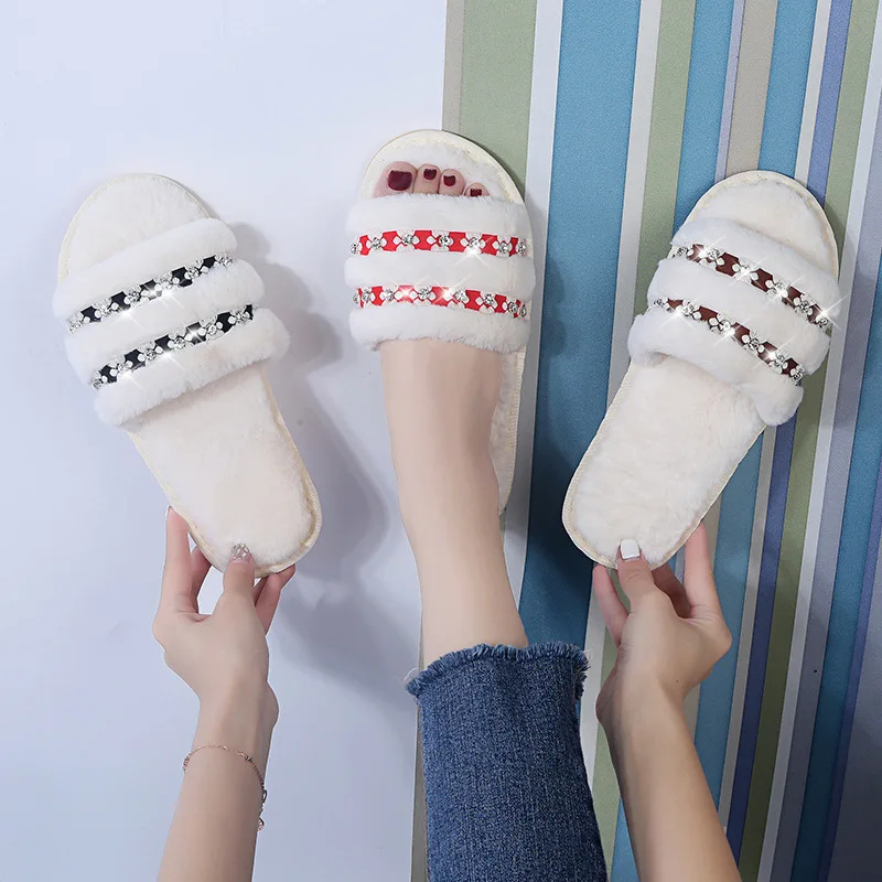 Winter Luxury Rhinestone Women Warm Fur Slippers Cozy Fluffy Furry Slides Crystal Flat Indoor Design Home Shoes Ladies