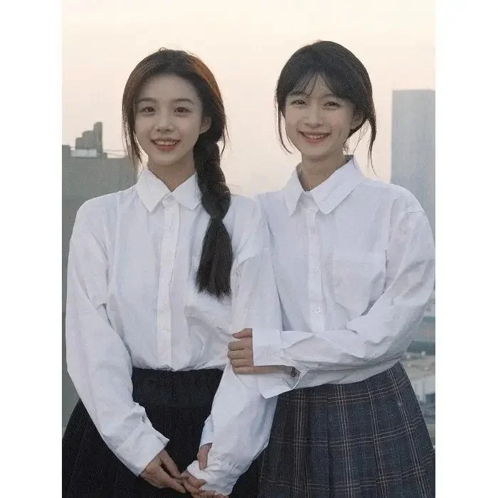 Camicia uniforme JK a maniche lunghe in cotone di seta fresca con tasche Studente Top bianco Primavera Estate Autunno Inverno Slim Fit abbottonato