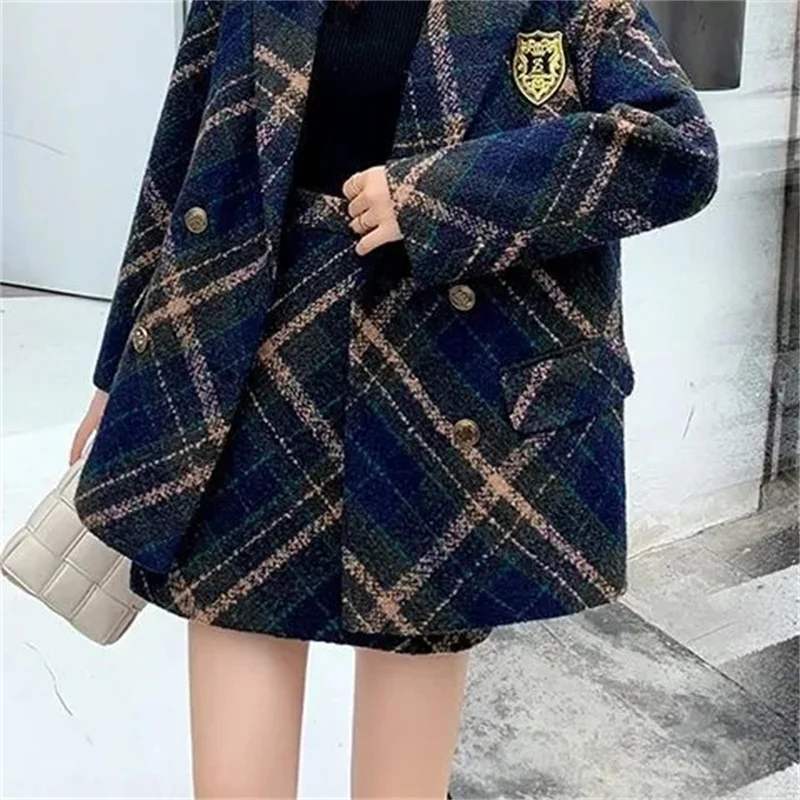 Xiaoxiangfeng Fashion 2023 Autumn and Winter New Plaid Tweed Suit Jacket Skirt Western Style Two-piece Women's Suit Commuting X5