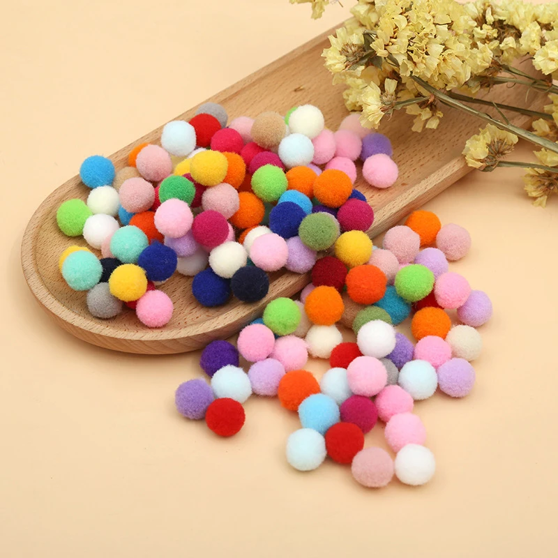 100 개/몫 마카롱 폼폼 푹신한 공 10mm Coloful 플러시 볼 수제 공예 헤어 밴드 재료 액세서리 DIY 장식 장난감