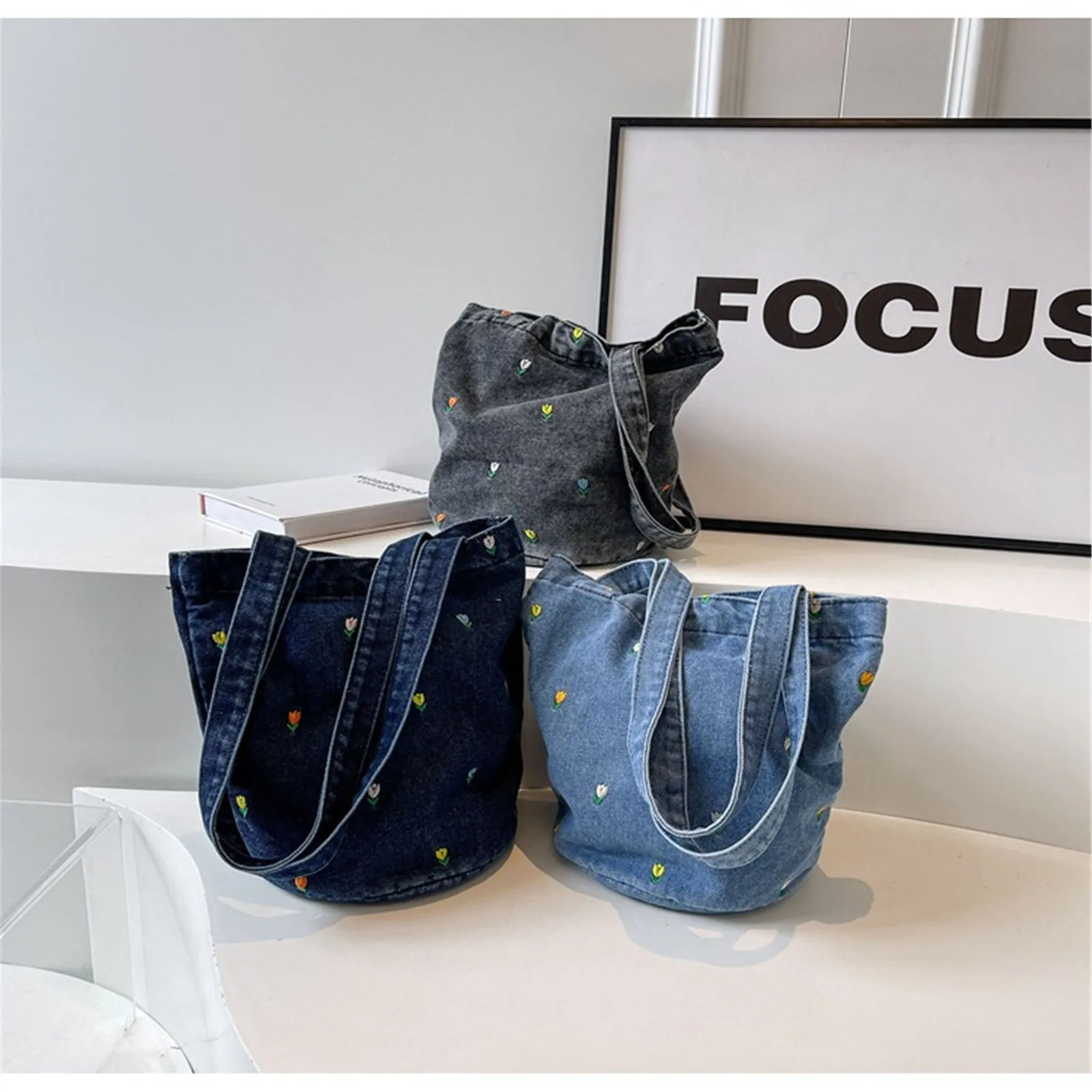 Embroidered Denim Bucket Bag Summer Large Capacity Tote Bag In All-match Shoulder Ladies Carrng Portable Shopping