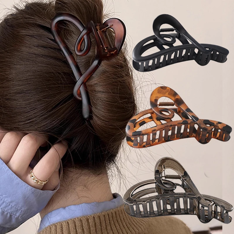 

Trendy Heart Hair Claw for Women Hairpins Korean Design Shark Clip Acrylic Love Hair Clips Hair Accessories Barrettes Headwear