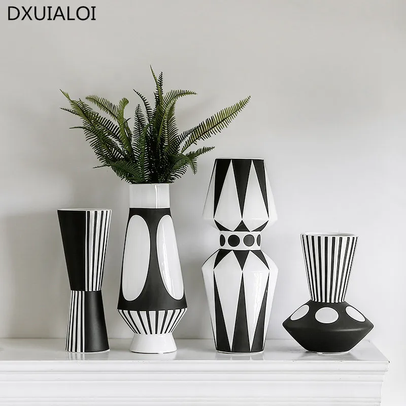 Nordic-creative-black-and-white-ceramic-vase-abstract-style-flower