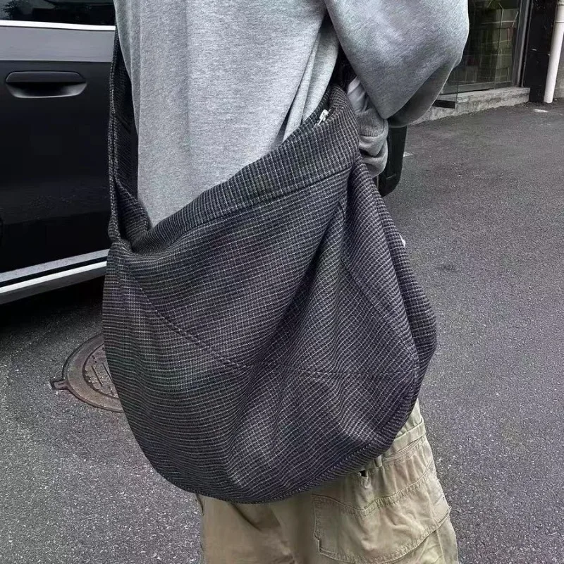 Borsa Tote Grande Capacità Stile Britannico, Leggera, a Quadri, Stile Casual, in Tela Neutra con Cerniera per Uso Quotidiano - immagine 2