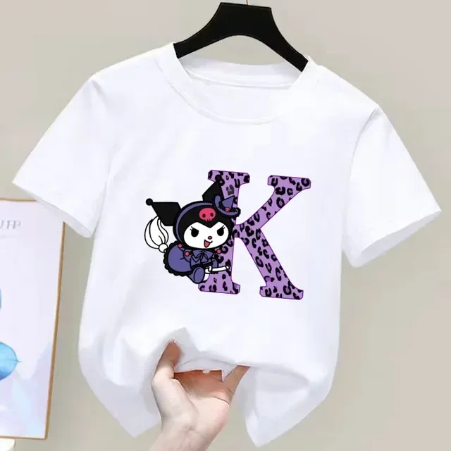 thumbnail image 1 of Camiseta de manga corta de verano para niños de Sanrio con letras de la A a la Z de Kuromi Anime, ropa suave con forma de corazón para niñas, regalo de cumpleaños kawaii, 1 of 5