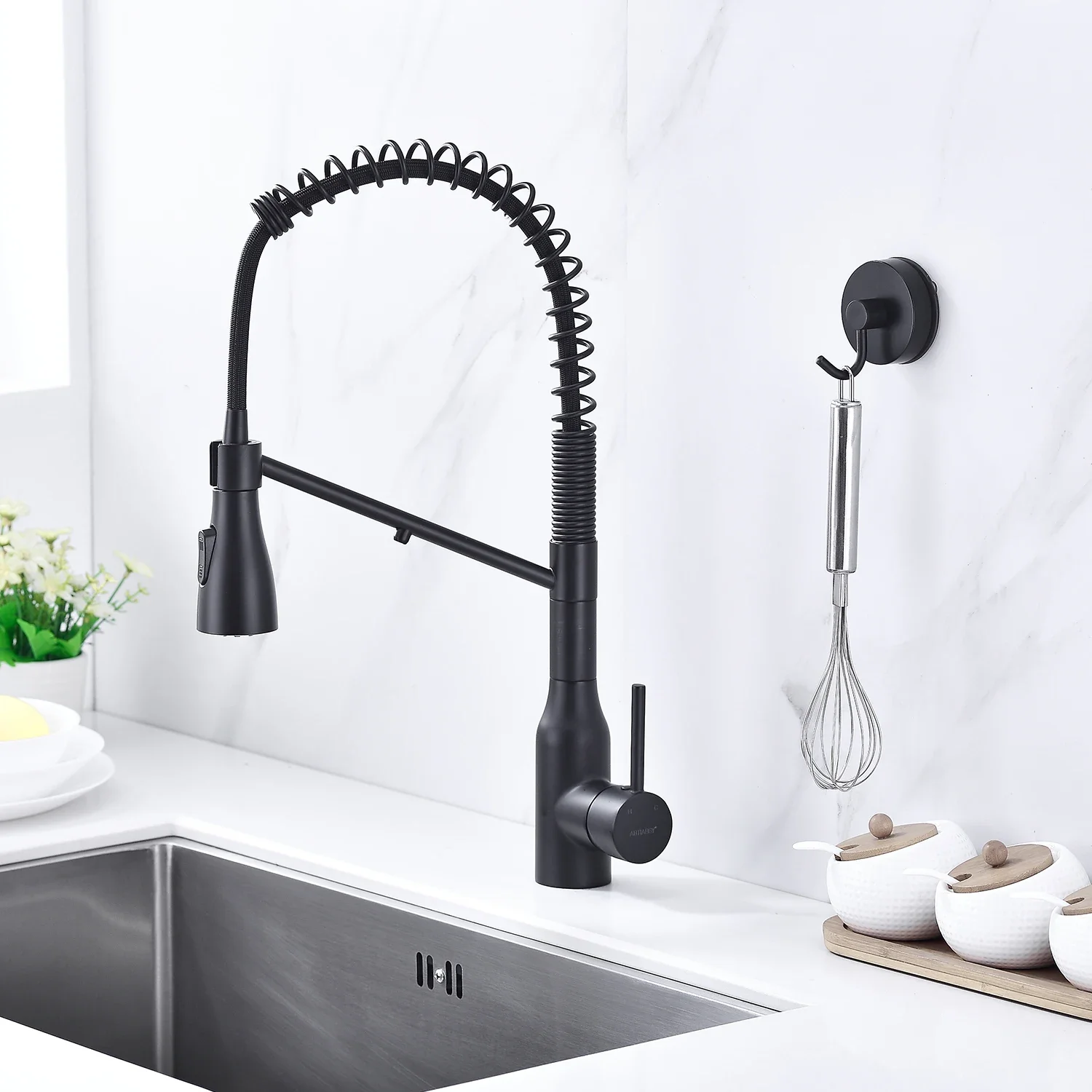 Door-Use Hook Durable Suction Hook Key-Use House-Use Hook Suitable for Kitchen Living Room Bathroom and etc. 2/4/6 PCS storage hook door hook