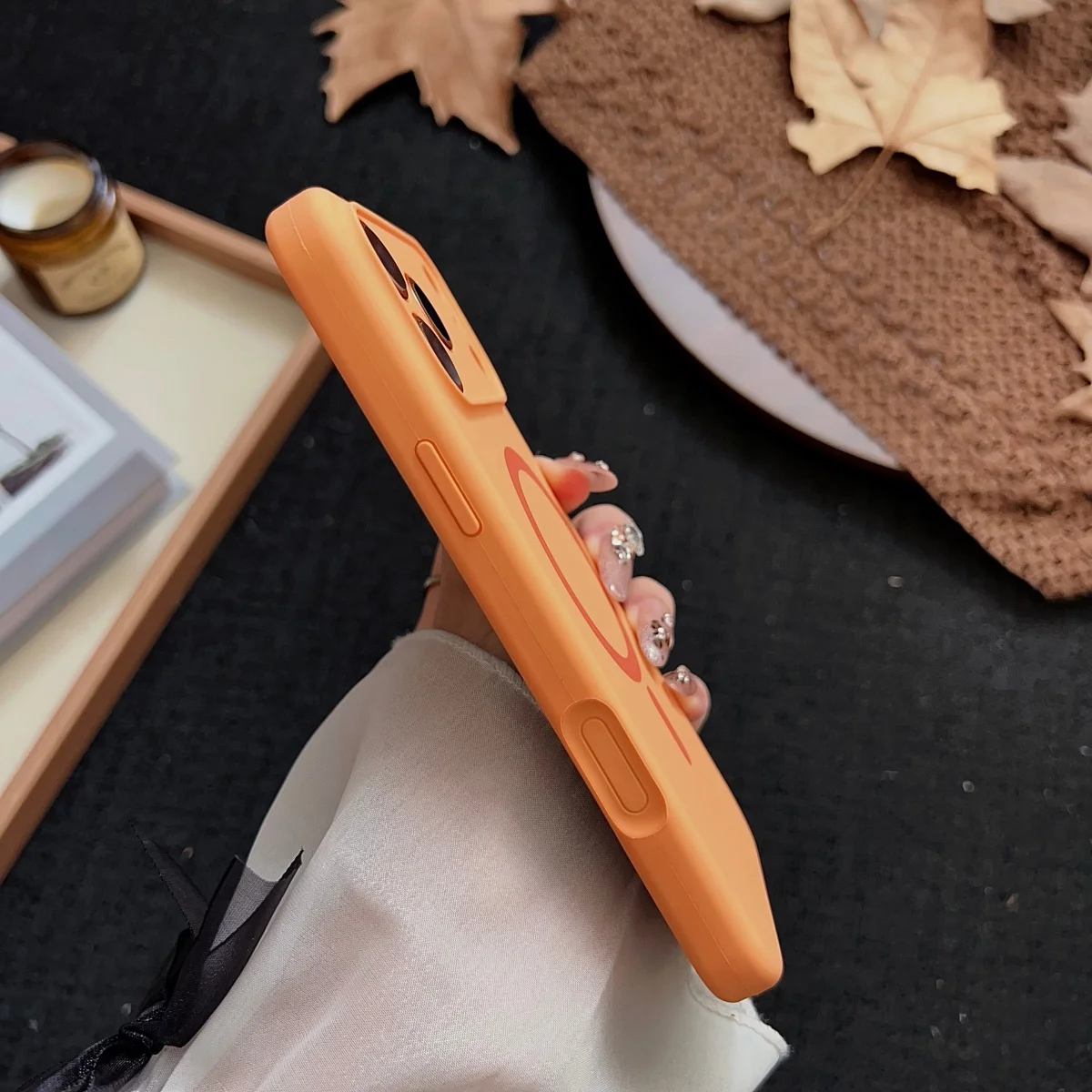 Luxury Liquid Silicone Magnetic Phone Case with MagSafe Compatibility and Wireless Charging Capability