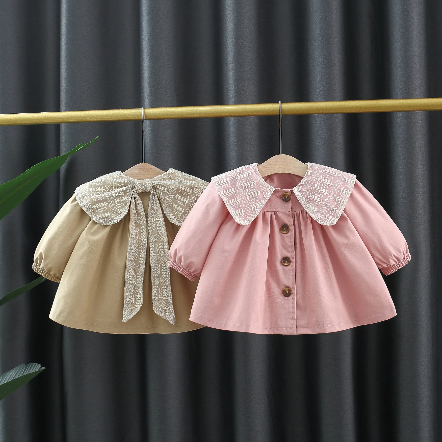 Trench Spring Autumn New Coat Children Clothing Baby Tops Round Collar Button Pleated Simple Versatile Style Casual