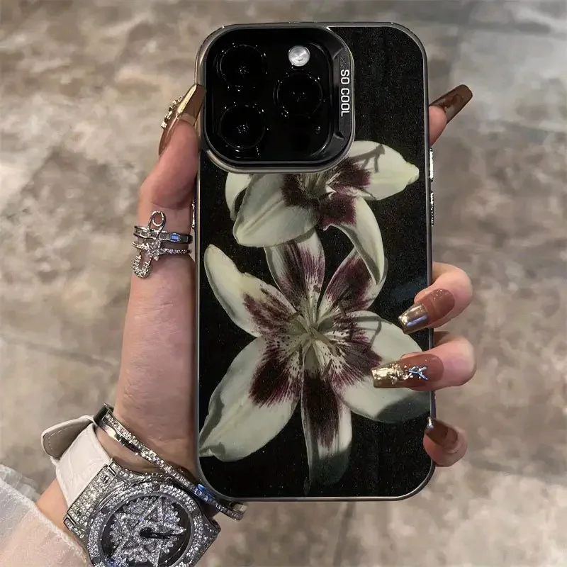 ตัวเลือกสินค้า เคส iPhone ลายดอกลิลลี่ สีดำ แข็ง