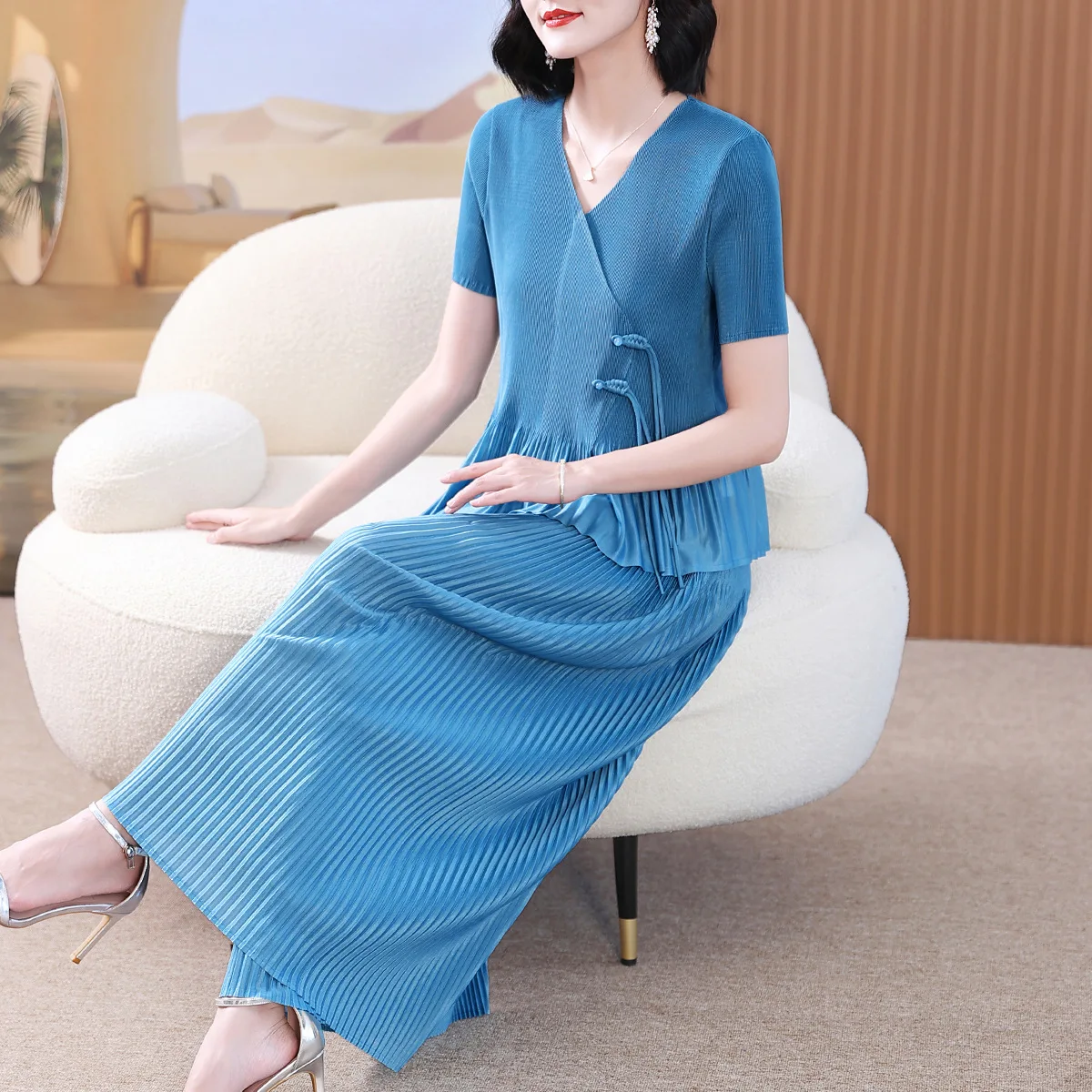 

Women's 2023 new summer dress pleated plus-size fashion wide-leg pants two-piece set