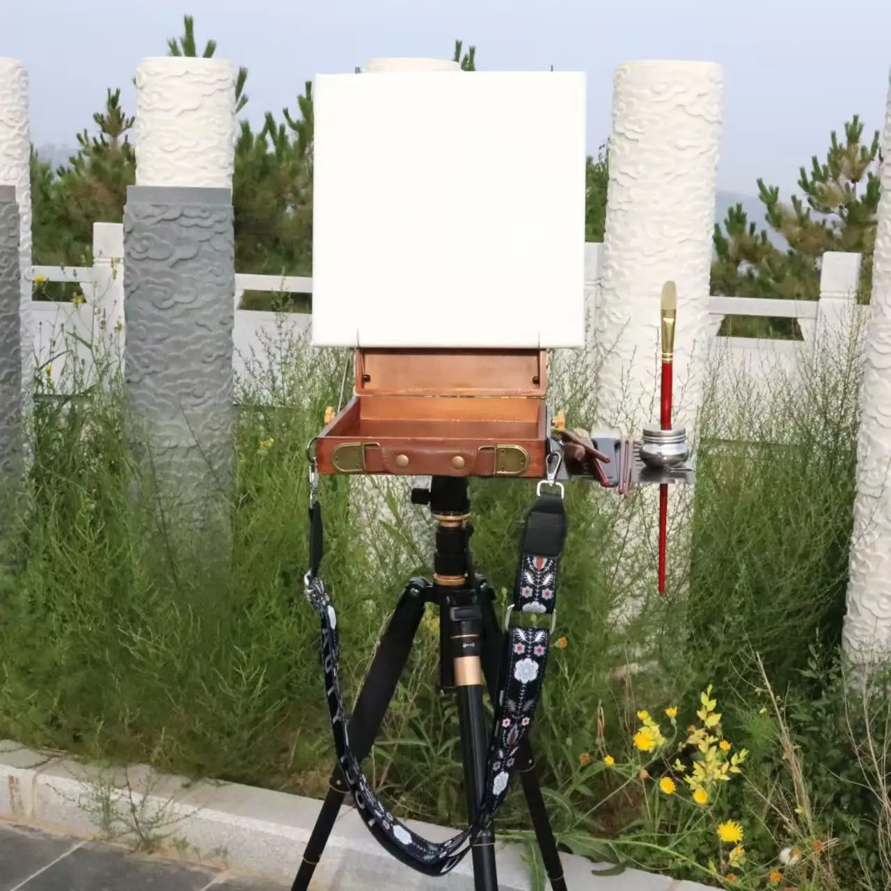 Painting Box Outdoor Sketching Portable Travel Oil Painting Easels for Women with Tripod