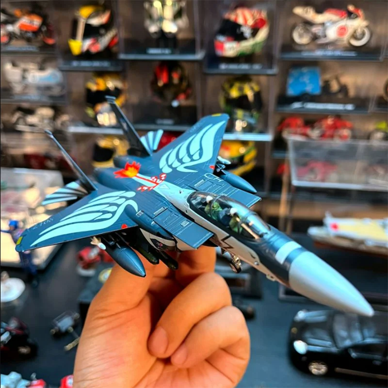 

Модель самолета в масштабе 1/100 F15E с кронштейном для мальчиков