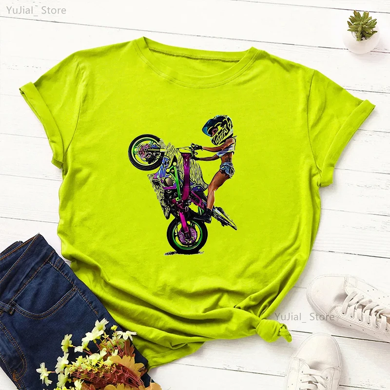 Nur ein Mädchen, das Motorrad gedruckt T-Shirt Frauen lustig cool T-Shirt Femme rosa/grün/grau/gelb T-Shirt weiblich lieben – Detail 2