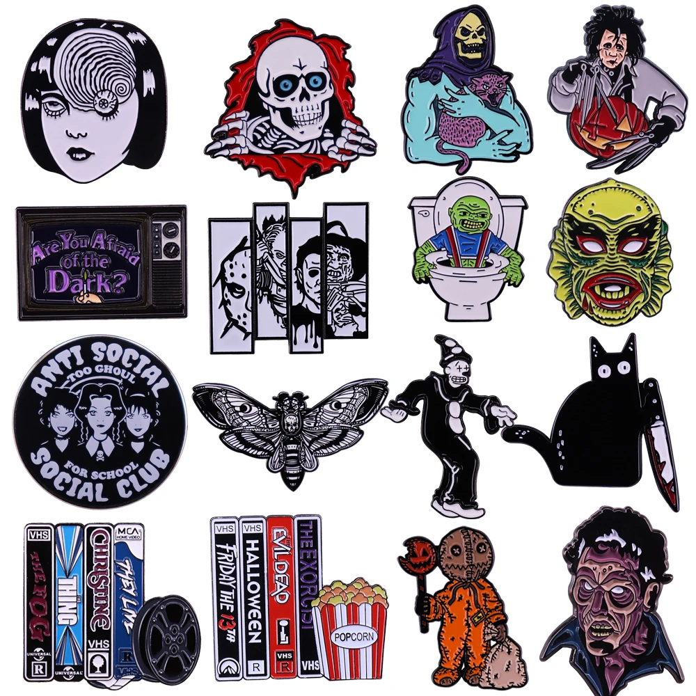 

Halloween Horror Movie Ghost Horror Pin Badges Brooch Cute Anime Metal Lapel Pins for Backpacks Brooches Jewelry Accessories