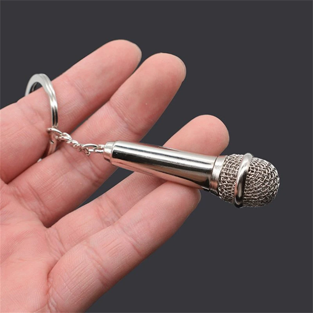 MetalHiphopMicrophoneKeychainforWomenMenMiniMicrophoneKey