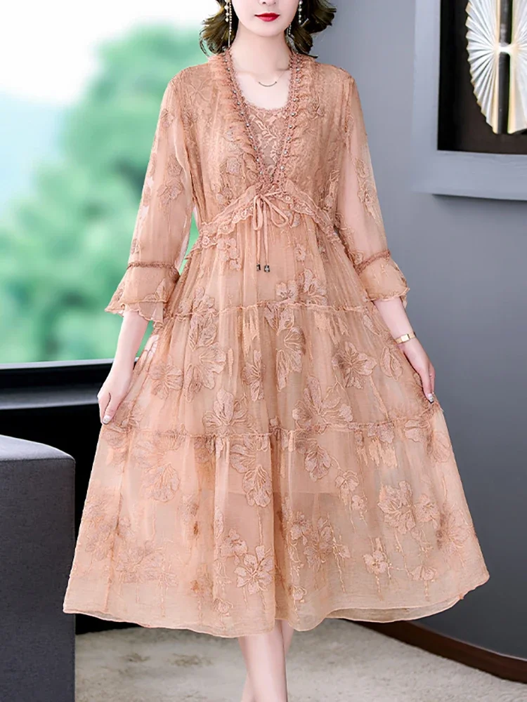 

2024 New Embroidery Floral Silk Midi Dress Autumn Fashion Chic Butterfly Sleeve Dress Women Korean Elegant Bodycon Prom Dresses