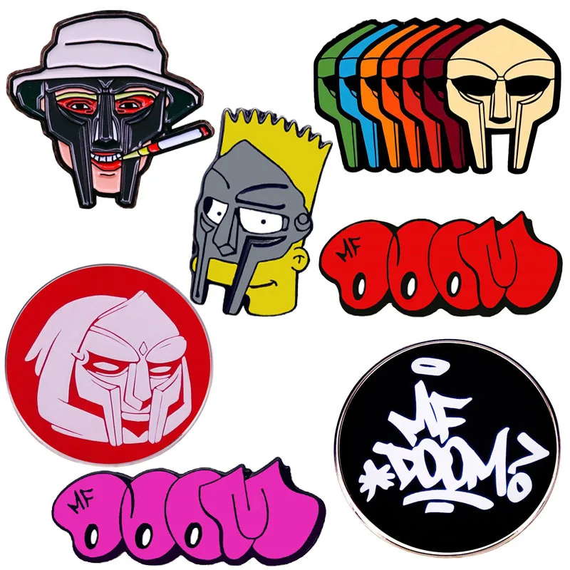 

Rainbow MF DOOM Iron Mask Brooch 90s Hip Hop Rapper Enamel Badge Pin Lapel Hard Metal Pins Brooches Badges Exquisite Jewelry