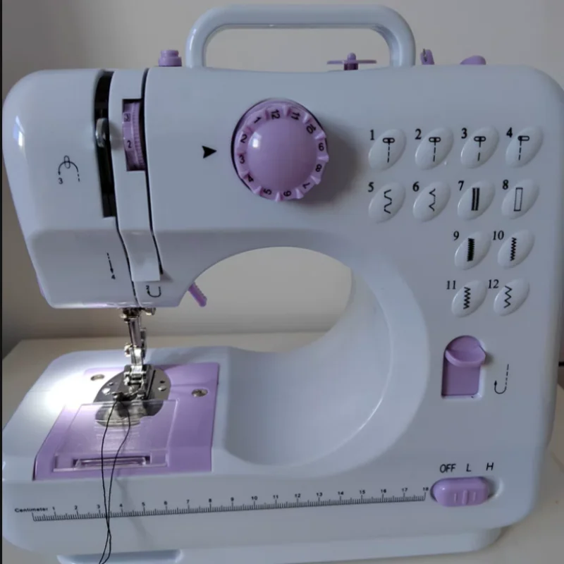 Máquina de coser para uso doméstico con bordes gruesos y bloqueados, mini máquina de coser eléctrica multifuncional totalmente automática