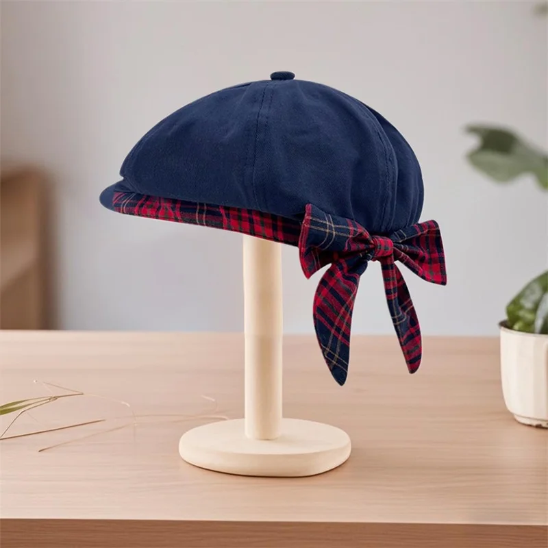 Elegant Plaid Beret Hat with Bow Detail and Short Brim Vintage Style Painter s Cap for Women