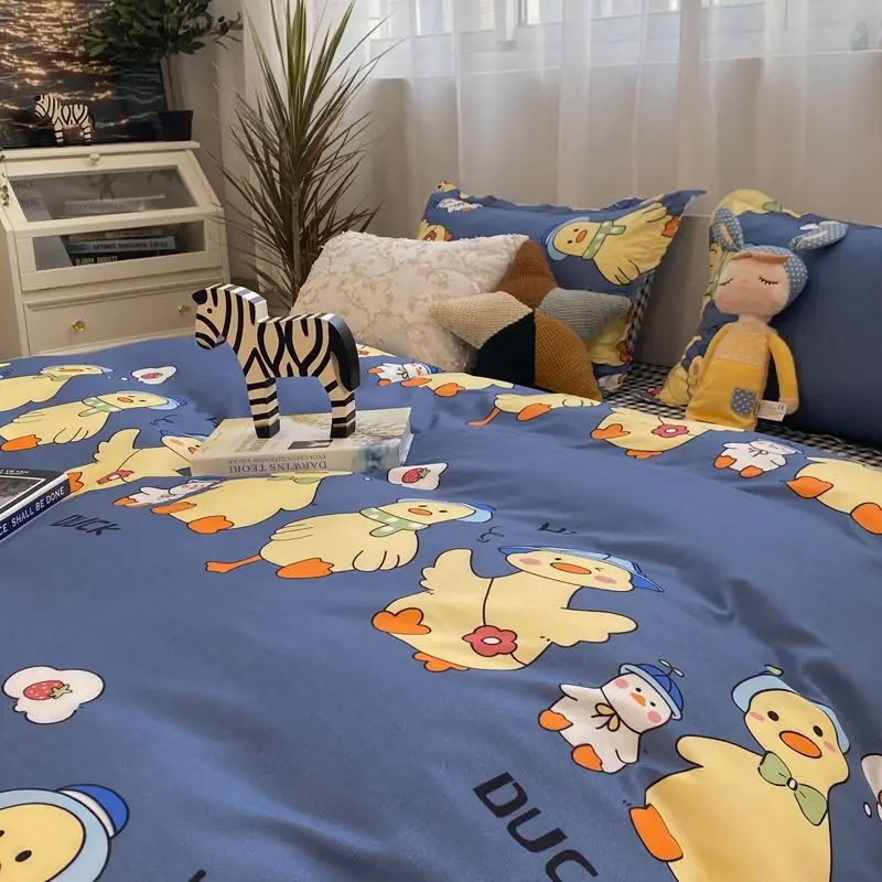 Cartoon Little Yellow Duck Bedding Set Bed Linings Cute Duvet Cover Bed Sheet Pillowcases Kids Baby Cover Set 2