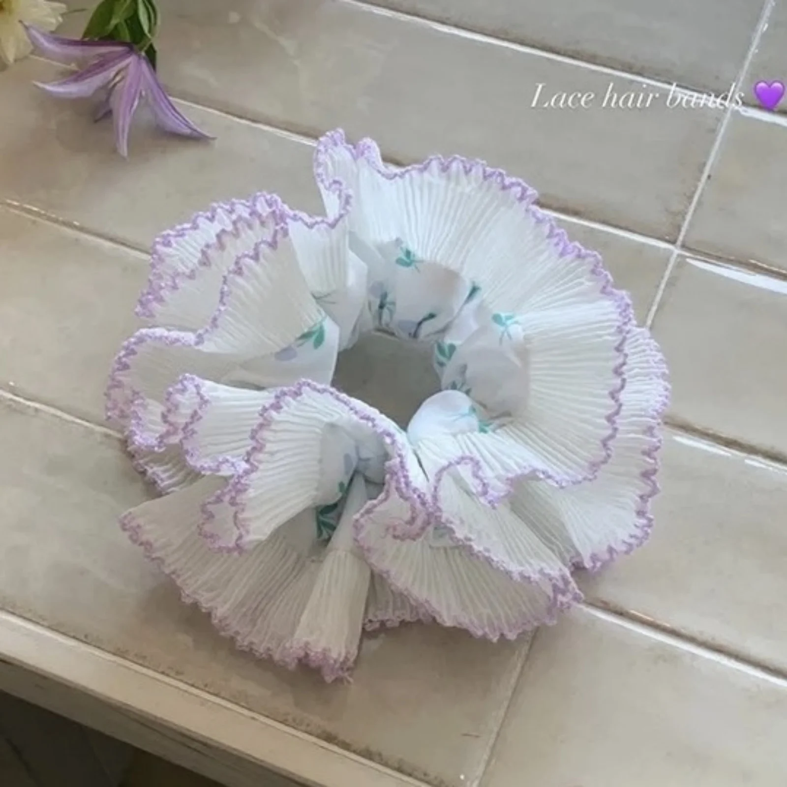 1PC Large Floral Ruffled Hair Scrunchie, Charming Pastel - Colored Hair Tie, Sweet Hair Accessory For Women Daily And Party Use