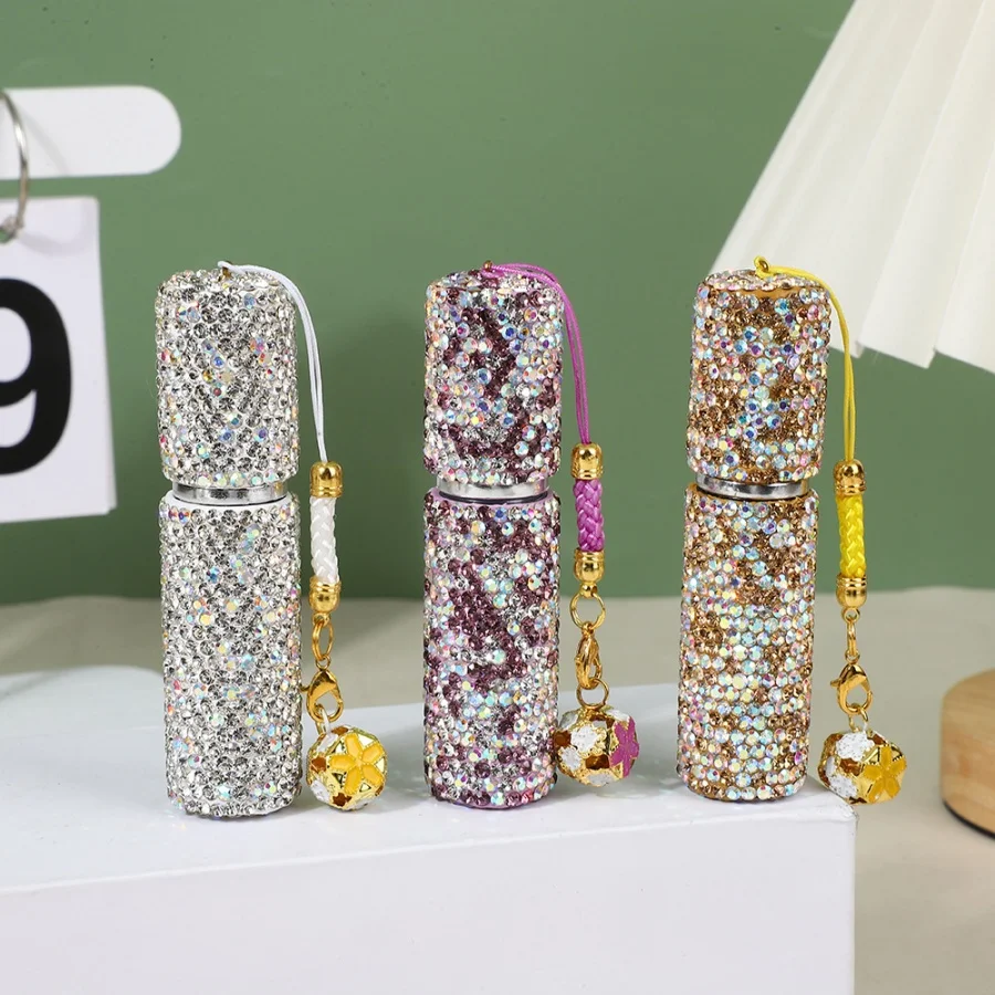 Luxurious Rhinestone Travel Perfume Atomizer with Lanyard - 5ml Refillable Mini Spray Bottle
