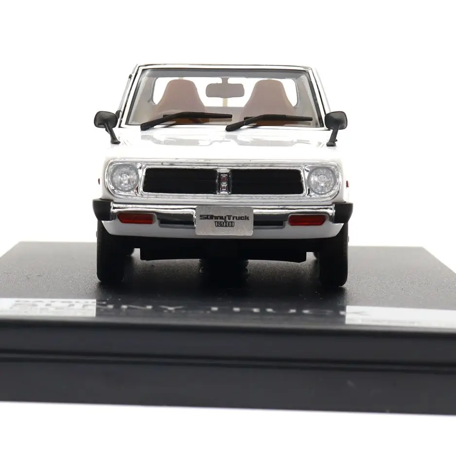 

1:43 Hi Story Model For J-43541 DATSUN SUNNY TRUCK Long BOdy Deluxe 1979 Car Model Resin Classic Car Model Collection Decoration