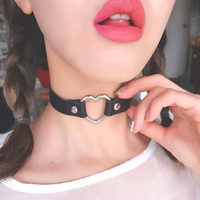 Woman Black Punk Choker Collar Necklace Sexy PU Leather Heart Lock Key Spike Chocker Gothic Cosplay Accessories Party Jewelry 6