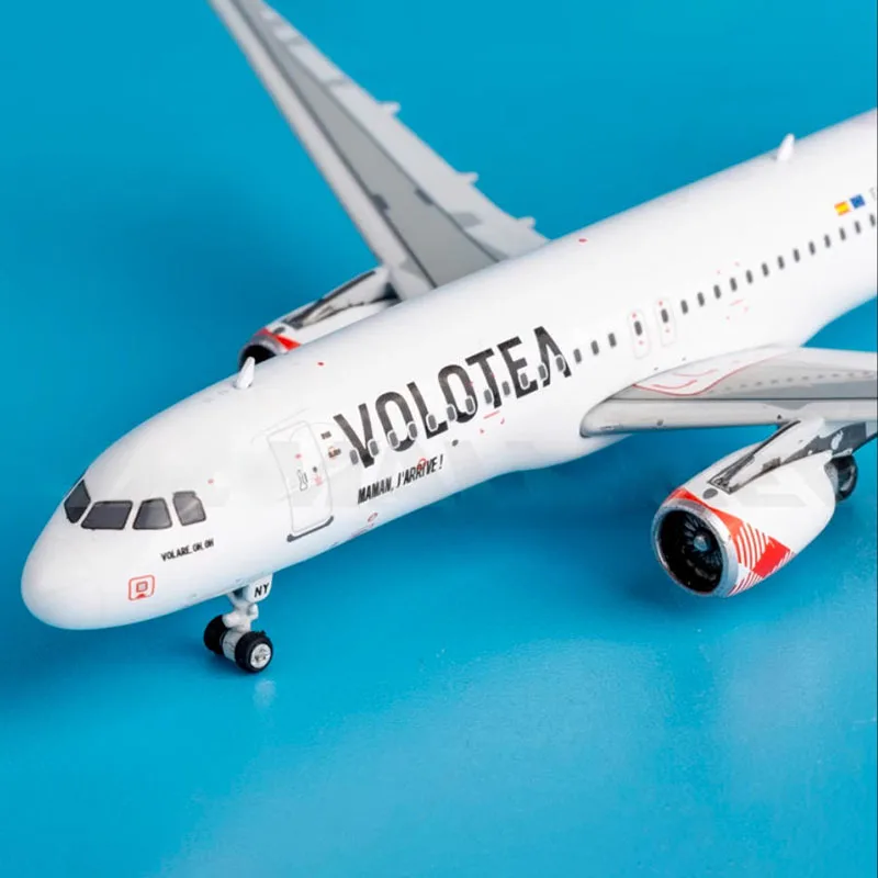 Phoenix Diecast 1:400 Scale 11940 Volotea A320-200 EC-NNY