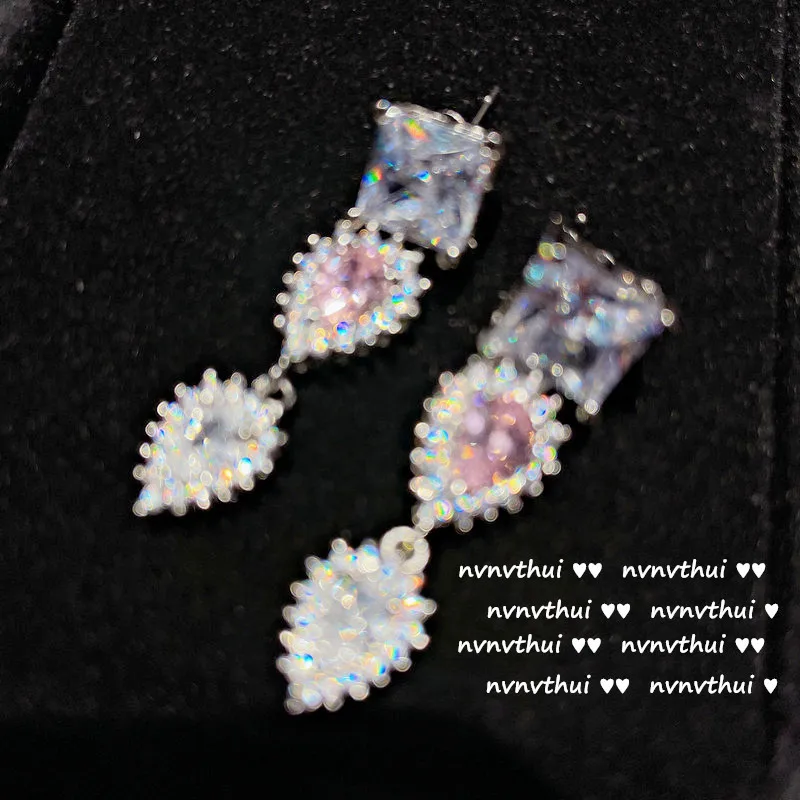 Sterling Silver Pear Cut Cubic Zirconia Leverback Earrings