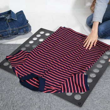 Tavola Pieghevole per Vestiti e Magliette, Facile e Veloce, Piegatrice per Bucato per Bambini, Strumento di Organizzazione Domestica per Bambini e Adulti