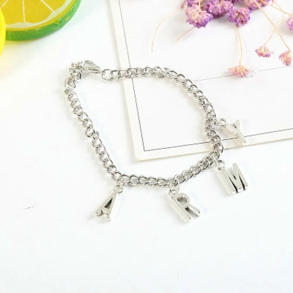Sdb99fc93077d40978adfcbaf9534a96aI - BTS UK Shop