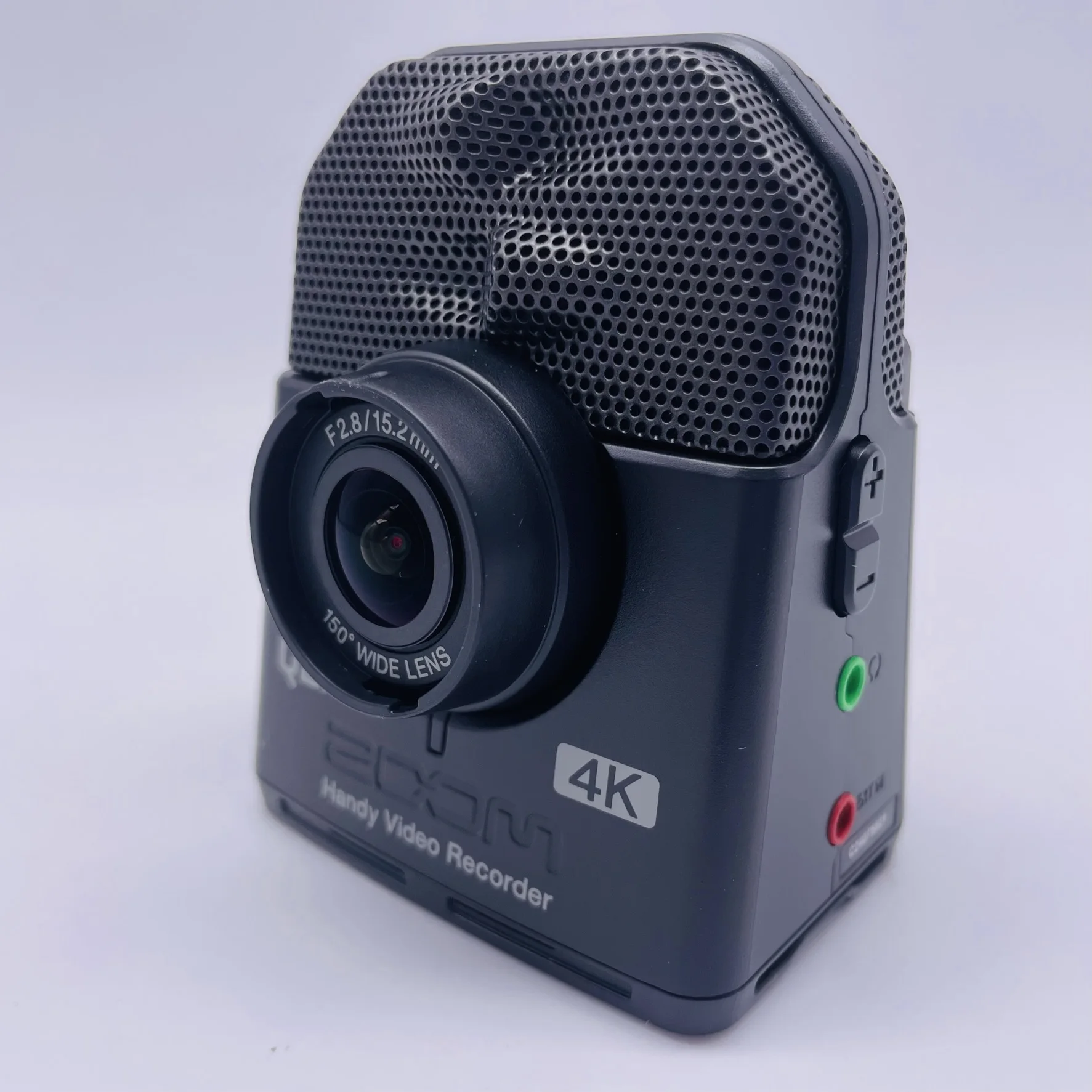 ZOOM Q2n 4K ZOOM Q2n-4K + BCQ-2n(バッテリーケース)セット 4Kカメラ