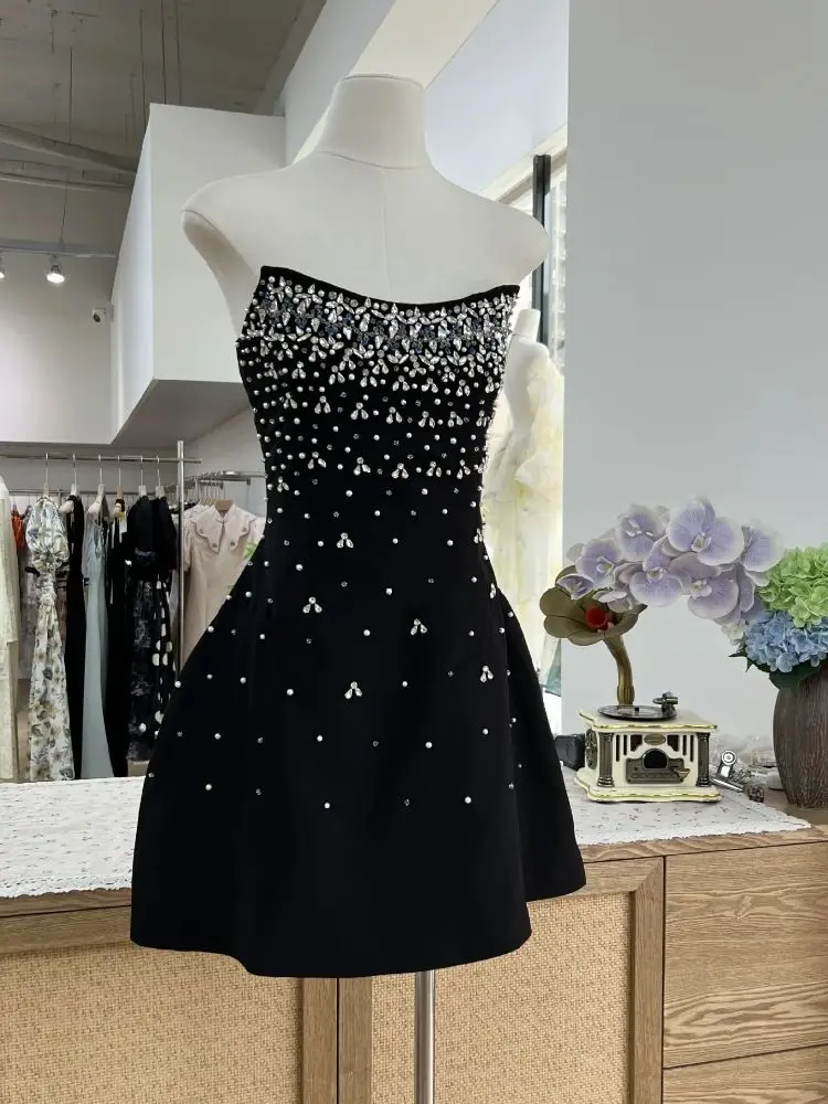 Black White Short Prom Dress Short V Neck White Prom Dresses with Black Lace,  Short Lace Homecoming  jbydress