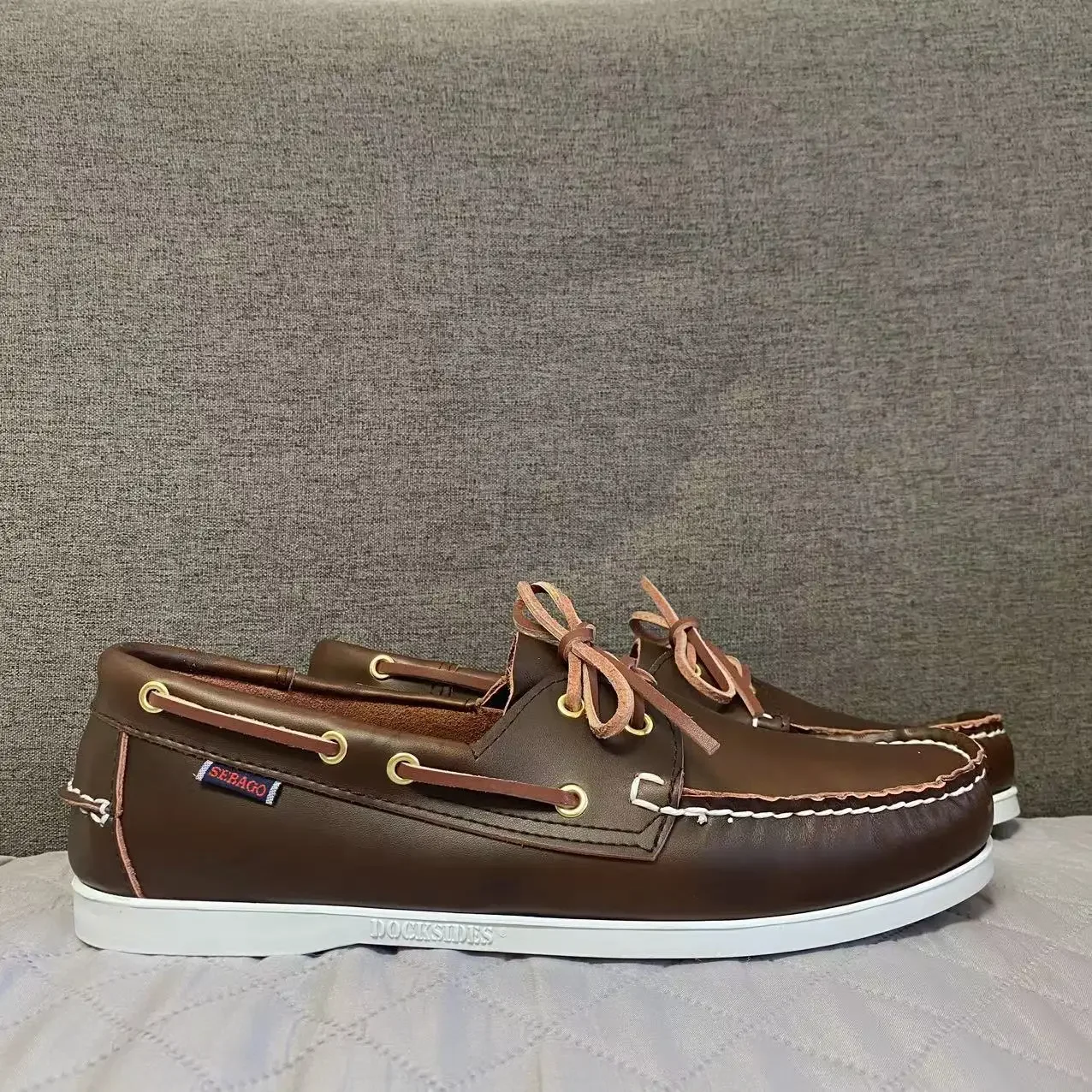 

Sebago Men Homme Authentic Docksides Shoes - Premium Leather Moc Toe Lace Up Boat Shoes 122A