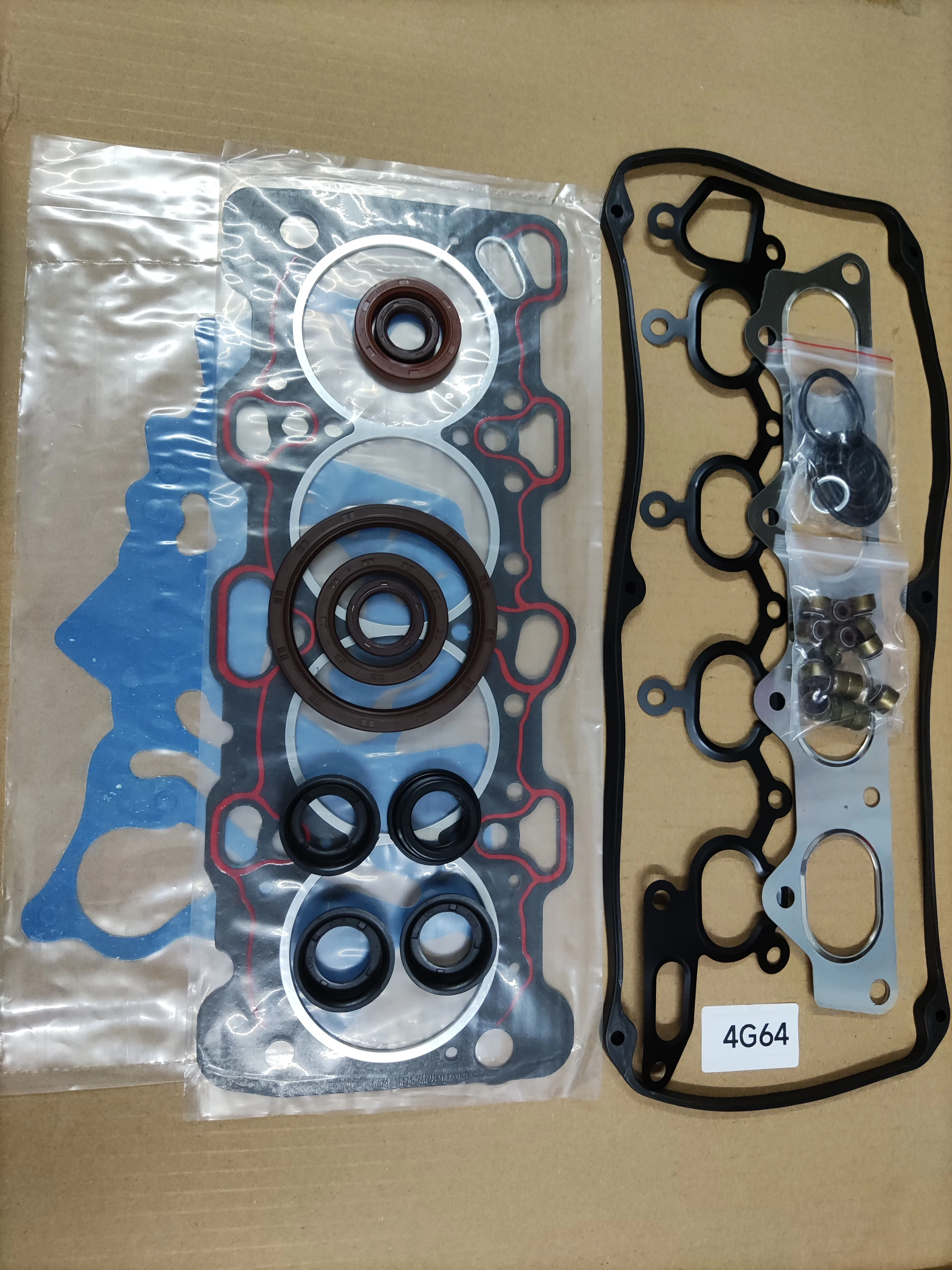Delika Space Gear Drive 4G64S4M 4G69engine big repair package MD973157