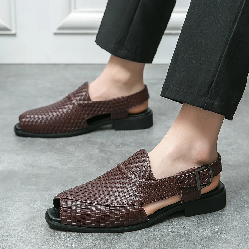British Style Shoes Men Summer Casual Leather Sandals Brogue Shoes Yuppie Business Sandals Hollowed