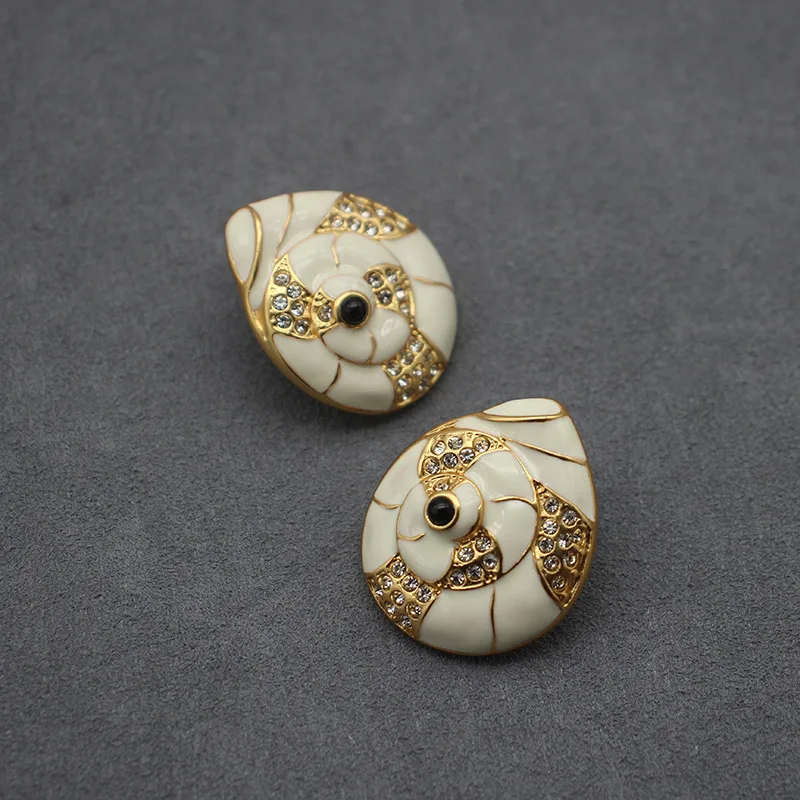 Vintage white enamel French romantic brooches and earrings popular in Europe and America