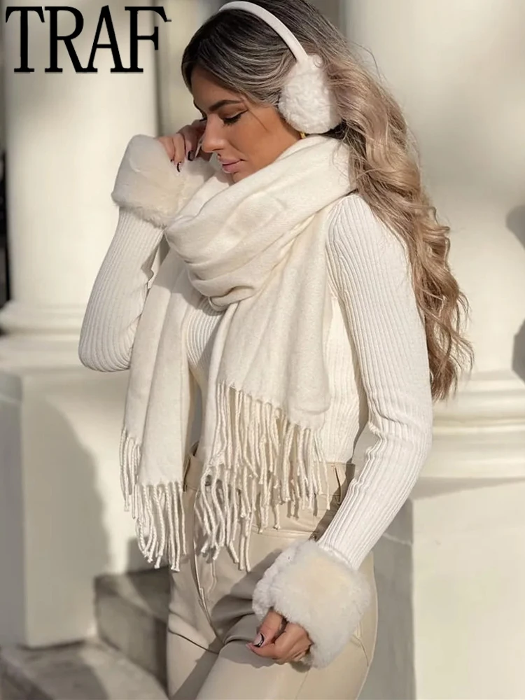 TRAF Faux Fur Knitted Sweater Women Cropped Sweaters Women Winter 2022