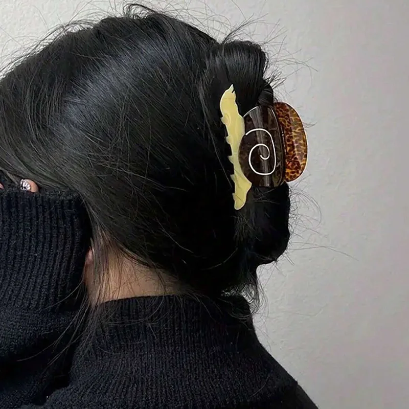 ユニークなアセテートのヘアクリップ、ユニークな太陽、月と星