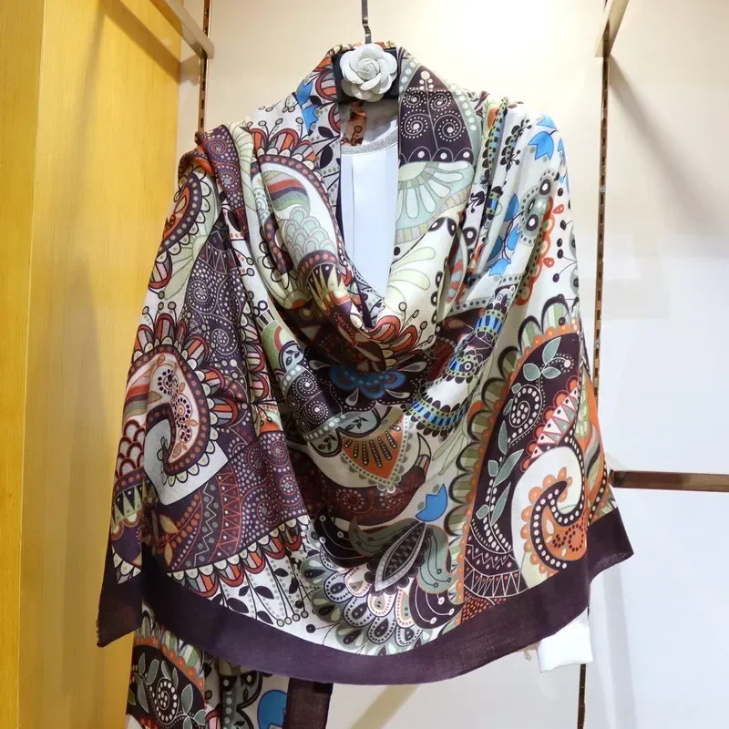 

High-end Elegant Women Fine Bohemian Indian Cashew Flower Print Quality Water Soluble Wool Handmade Fringe Soft Warm Long Scarf