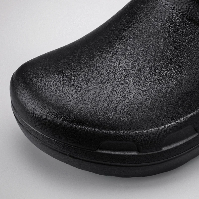 2023 New Solid Black Men Thick Soled EVA Nurse Doctor Shoes Chef Shoes Grass Removal Shoes Non-slip Slippers Men Sandal 44/45 2