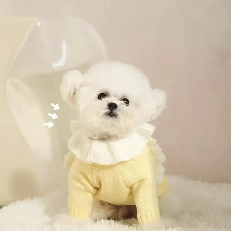 강아지 옷 귀여운 주름 장식 플러시 3차원 별 장식과 편안하고 부드러운 조절 가능한 칼라가 있는 소형견 스웨터