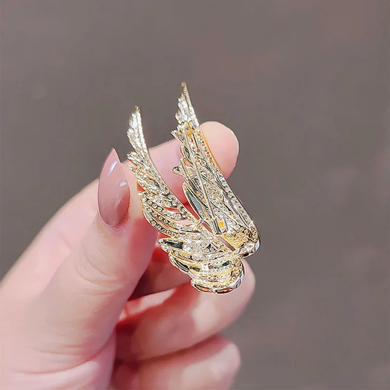 Angel Feather Brooch Men Women Personalized Collar Pin Suit Accessories Chest Flower Accessory