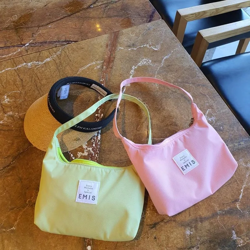 

Women Nylon Shoulder Tote Bag Korean Ins Armpit Bag Candy Color Handbag for Girl Zipper Mini Pures Ladies Shopper Hobos Bolsas