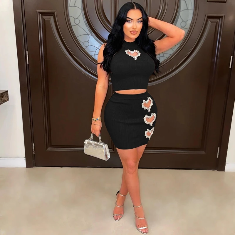 

Женский Стильный костюм с вырезами в форме сердца, короткий топ без рукавов с высоким воротником и мини-юбка, сексуальные Клубные костюмы 2024