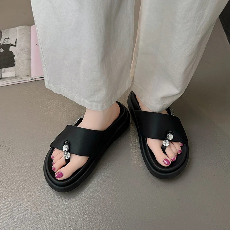 2024 Thick-soled Sandals Women's Shoes Summer New Rhinestone Clip-toe Flat Beach Slippers Wearable and Versatile Women's Sandals