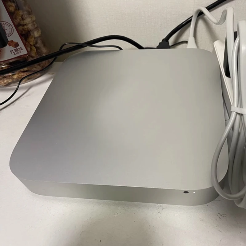 Mac Mini Desktop Computer M2 or M2 Pro chip 8-core CPU 10-core GPU 8G/16G RAM 256G/512G/1T SSD