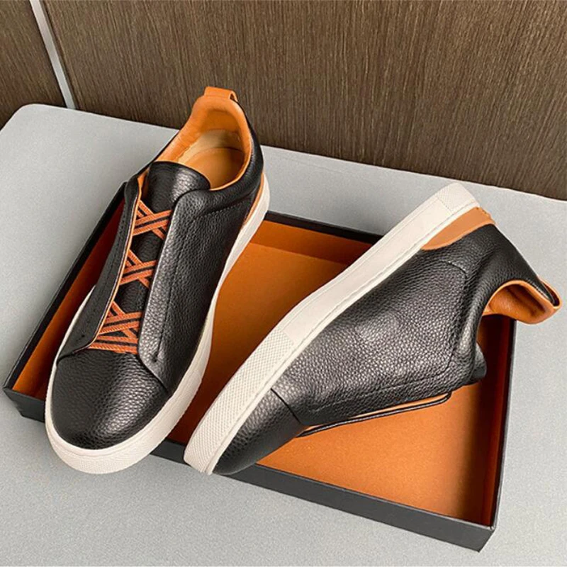 

High quality cowhide slip shoes with a casual trend, simple and versatile Korean soft sole breathable single Large size 47 48